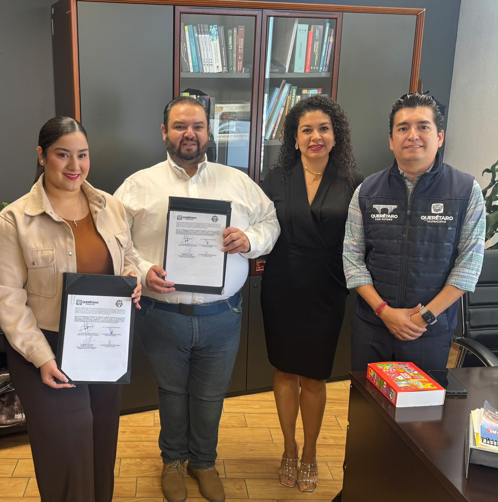 Firma de convenio 1
